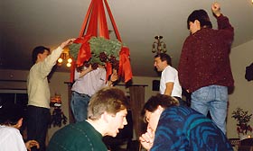 Weihnachten 1987 - Table-Dance der anderen Art